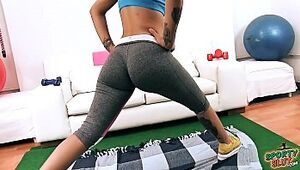 Huge Round Ass Latina Whore Working Out Has Huge Hooters and Deel Cameltoe